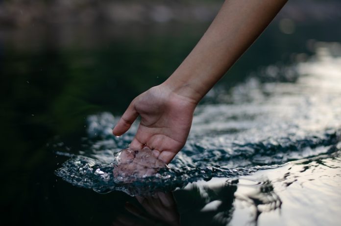 Immagine in evidenza – Cos è l'impronta idrica? impronta idrica – Cos è l'impronta idrica?