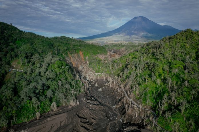 Immagine in evidenza – Popocatépetl e Iztaccihuatl la leggenda dei due vulcani innamorati Popocatépetl e Iztaccihuatl la leggenda dei due vulcani innamorati – Popocatépetl e Iztaccihuatl la leggenda dei due vulcani innamorati