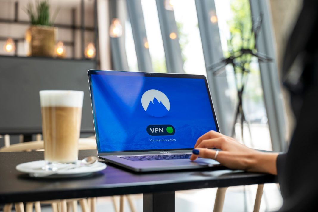 Cos’è e come funziona una VPN: guida completa navigare sicuri
