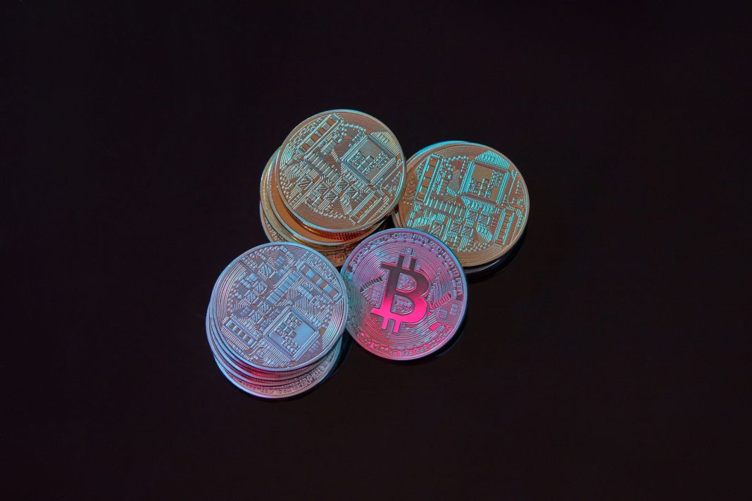 Come funziona la criptovaluta: guida a Bitcoin e blockchain