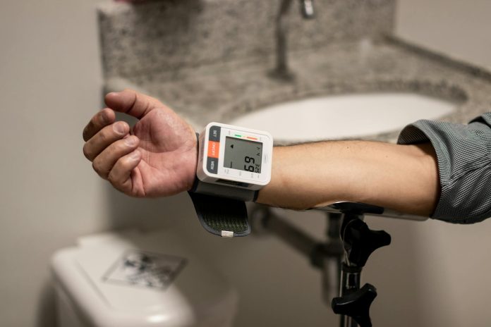 Immagine in evidenza – Pressione alta valori normali e cosa fare pressione alta – Pressione alta valori normali e cosa fare