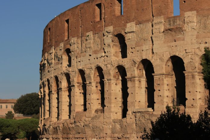 Immagine in evidenza – Cosa vedere a Roma itinerario completo Roma Colosseo – Cosa vedere a Roma itinerario completo