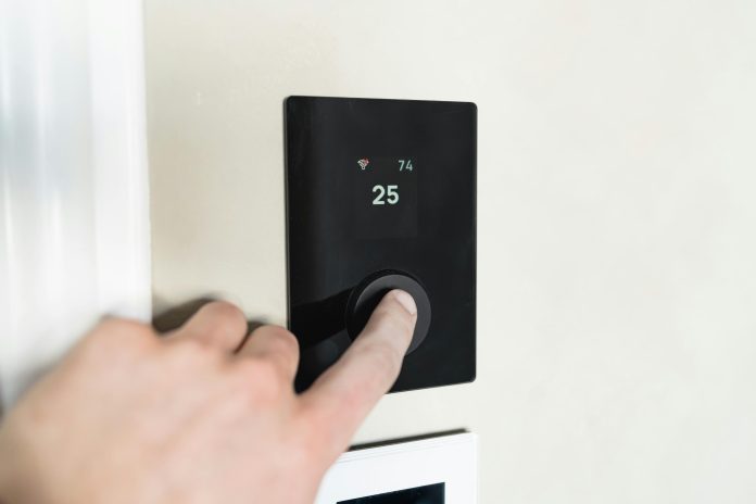 termostato smart impostazione temperatura casa