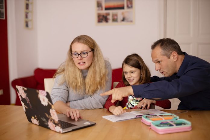 Immagine in evidenza – Assegno unico 2026: importi, a chi spetta e come fare domanda assegno unico – Assegno unico 2026: importi, a chi spetta e come fare domanda