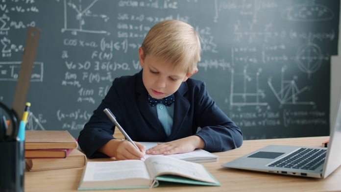 Immagine in evidenza – Seconda prova matematica maturità 2026: guida e consigli seconda prova matematica maturità 2026 – Seconda prova matematica maturità 2026: guida e consigli