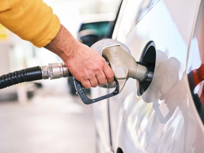 benzina diesel – Aumento benzina e diesel dal 4 luglio 2026