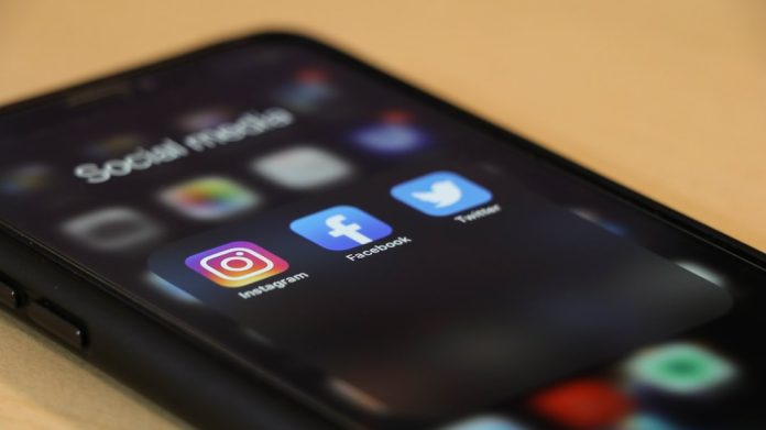 Immagine in evidenza – Meta Plus: cos'è l'abbonamento a pagamento di Facebook, Instagram e WhatsApp Meta Plus – Meta Plus: cos'è l'abbonamento a pagamento di Facebook, Instagram e WhatsApp