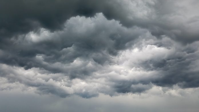 Immagine in evidenza – Maltempo e grandine al Nord Italia: cosa copre l'assicurazione di auto e casa maltempo grandine – Maltempo e grandine al Nord Italia: cosa copre l'assicurazione di auto e casa
