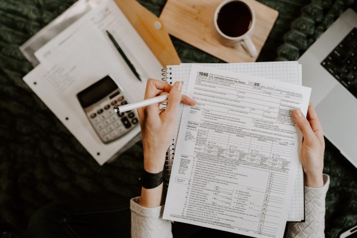 Immagine in evidenza – Nuovo Testo Unico delle Imposte sui Redditi (TUIR 2027): cosa cambia dal 2027 fisco tasse dichiarazione redditi – Nuovo Testo Unico delle Imposte sui Redditi (TUIR 2027): cosa cambia dal 2027