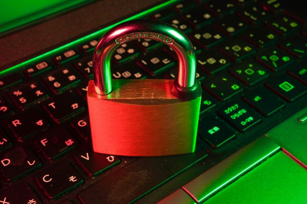 Account Google o Microsoft violato: cosa fare per riprenderlo e metterlo in sicurezza